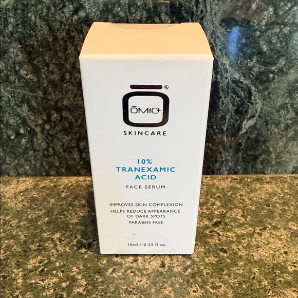 omic+ Other - 10% Tranexamic Acid Face Serum — White